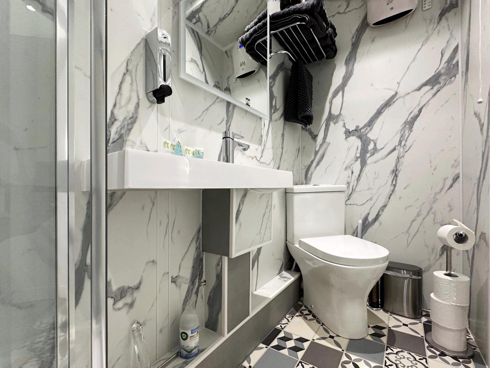 Kensington Studio Hosted By Airoperate Near Notting Hill - 1 Double Bed , 1 Sofa Bed, Ground Floor Apartment Via Private Entrance Londres Extérieur photo