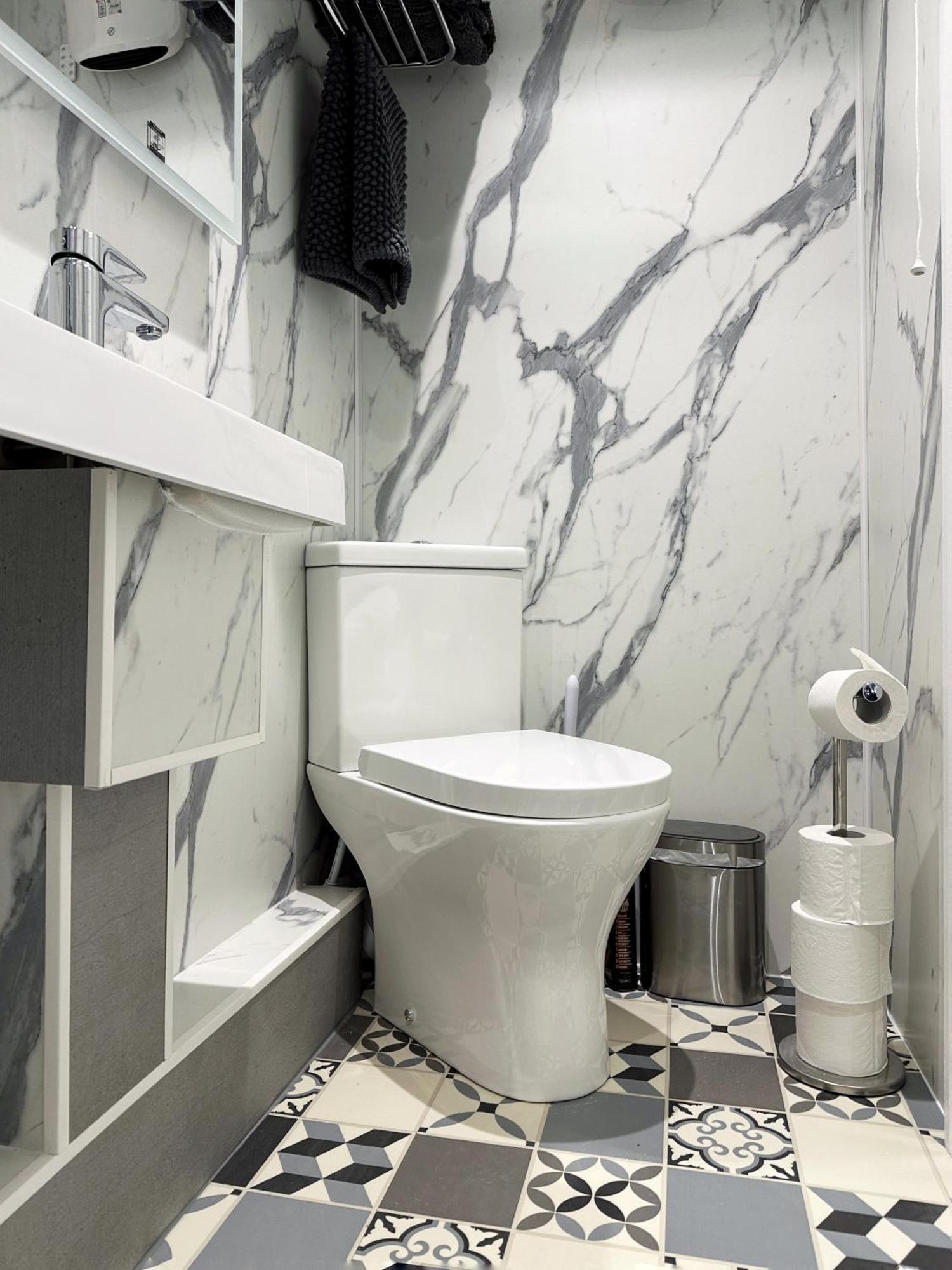 Kensington Studio Hosted By Airoperate Near Notting Hill - 1 Double Bed , 1 Sofa Bed, Ground Floor Apartment Via Private Entrance Londres Extérieur photo