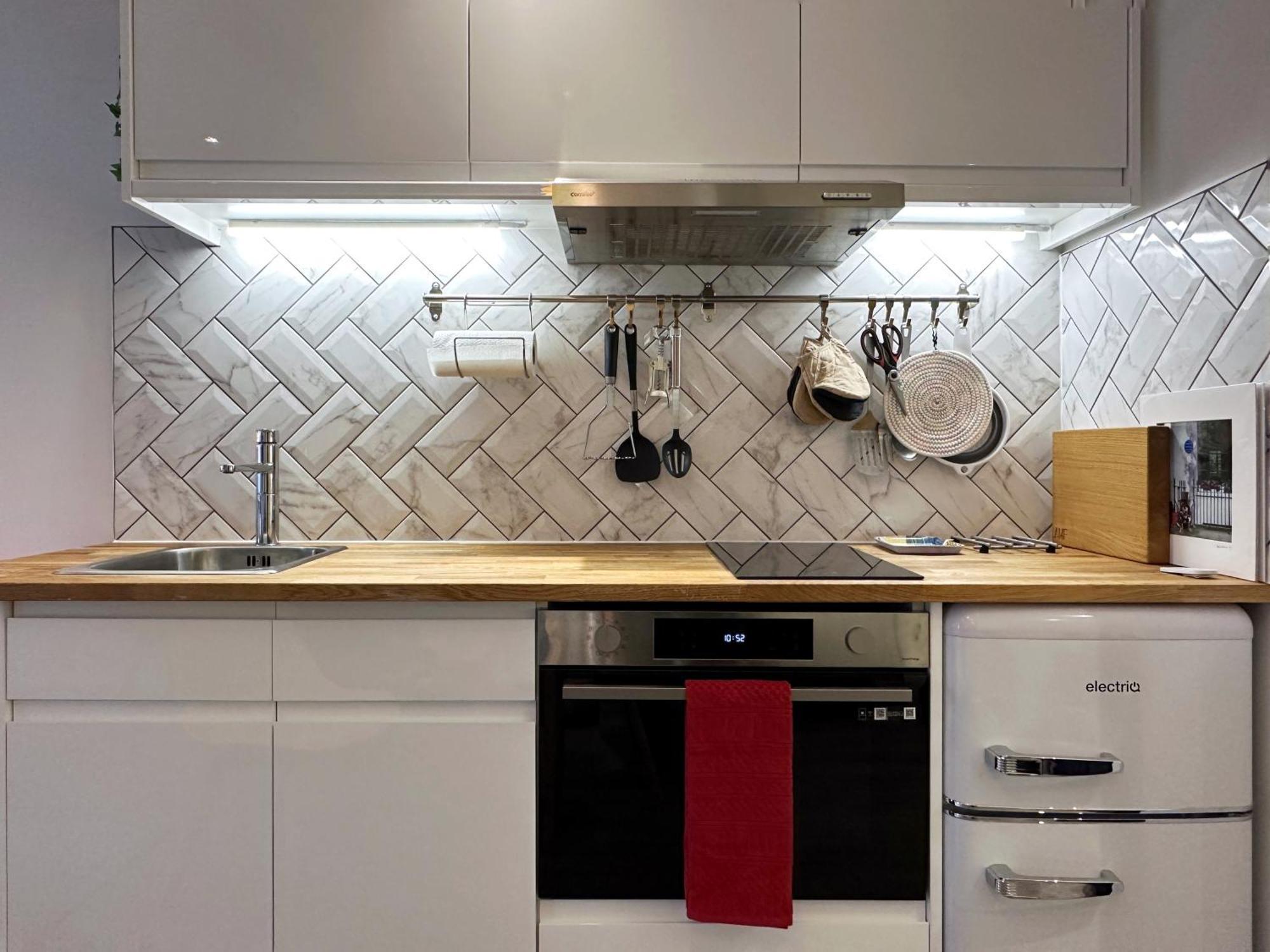 Kensington Studio Hosted By Airoperate Near Notting Hill - 1 Double Bed , 1 Sofa Bed, Ground Floor Apartment Via Private Entrance Londres Extérieur photo