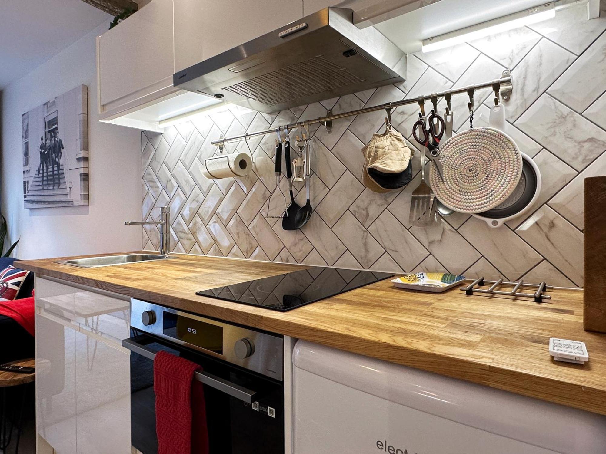Kensington Studio Hosted By Airoperate Near Notting Hill - 1 Double Bed , 1 Sofa Bed, Ground Floor Apartment Via Private Entrance Londres Extérieur photo